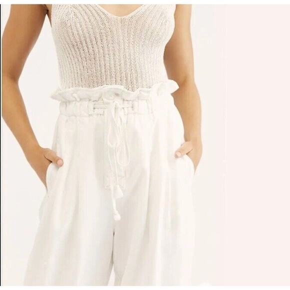 Free People Margate Pleated Elastic Waist Paper bag Trouser Pants White Medium - Picture 2 of 8